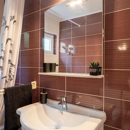 Wish - Two Bedrooms With 2 Ac Renewed * Pag Town