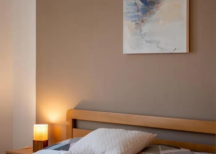 Wish - Two Bedrooms With 2 Ac Renewed