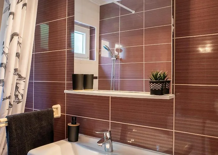 Wish - Two Bedrooms With 2 Ac Renewed * Паг