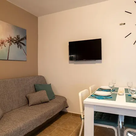 Wish - Two Bedrooms With 2 Ac Renewed *